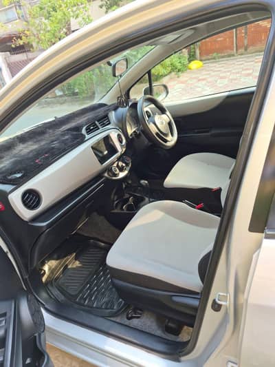 Toyota Vitz 2014