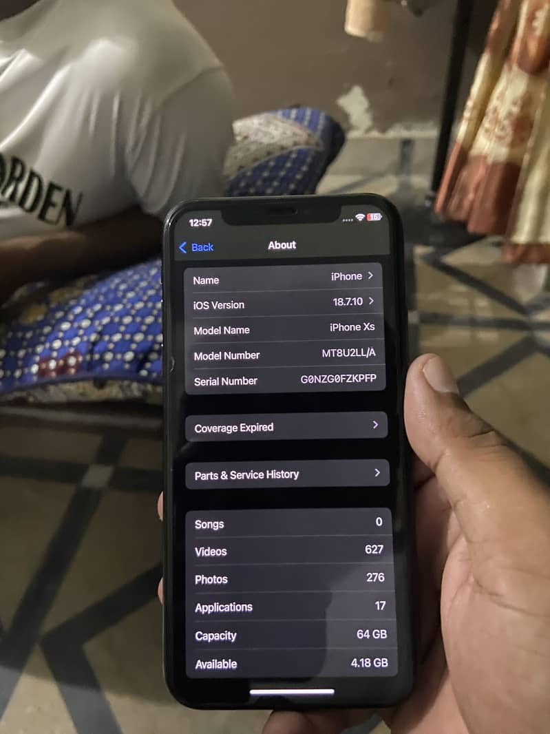 Apple iPhone XS 5