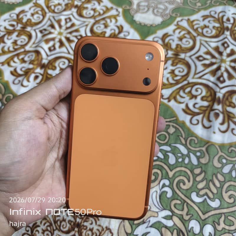 Apple iPhone 17 Pro Max 1