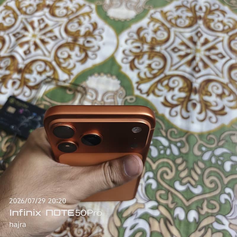 Apple iPhone 17 Pro Max 2