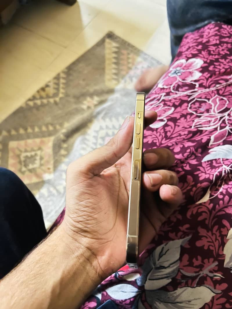 Apple iPhone 13 Pro 5