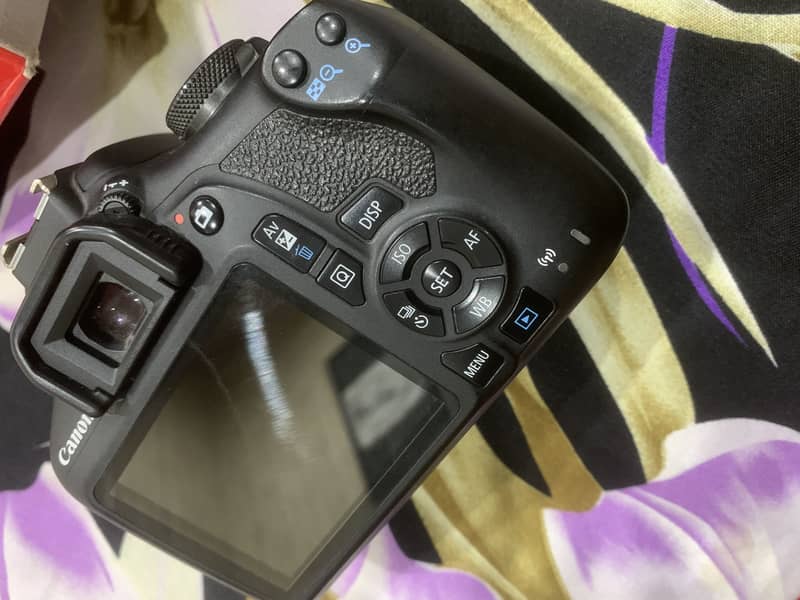 canon EOS1500d 1