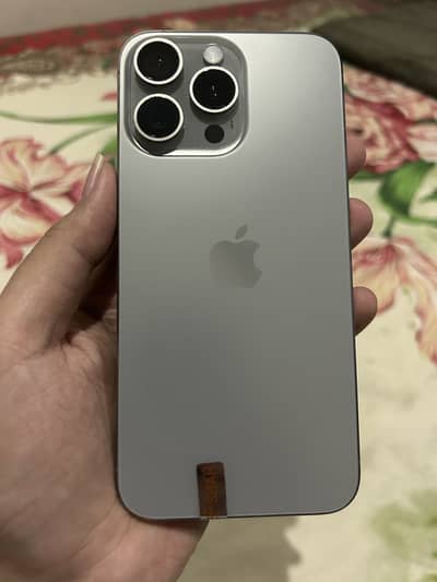 Apple iPhone 15 Pro Max non 4 months sim time Lla model