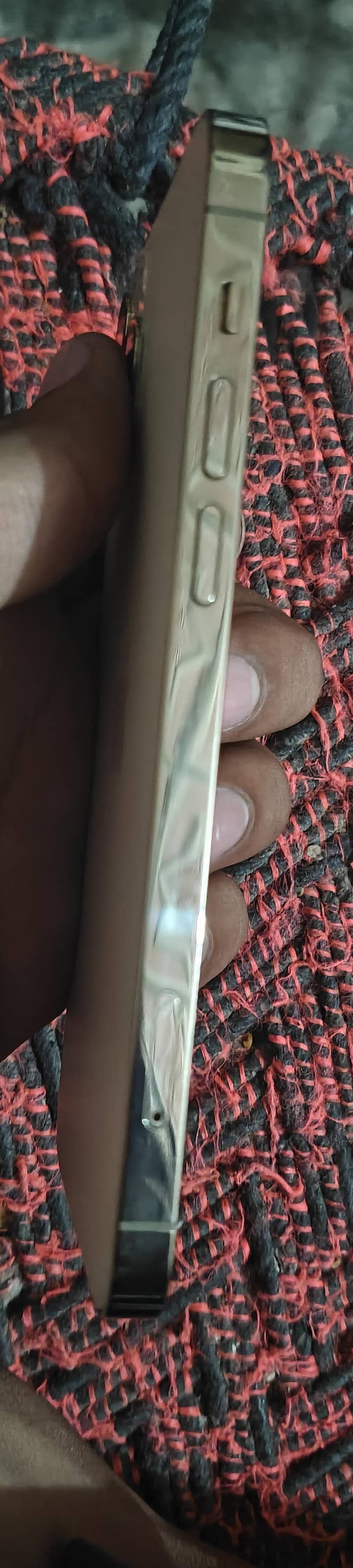 Apple iPhone 12 Pro 3
