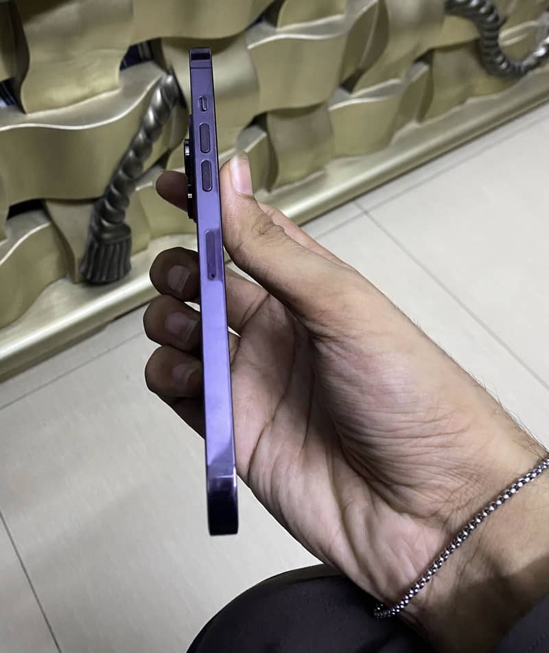 Apple iPhone 14 Pro Max 3