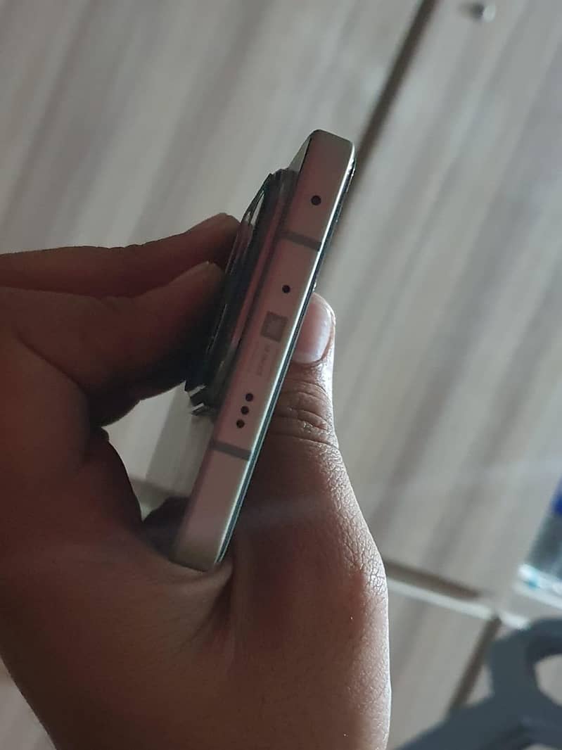 Infinix Note 50 Pro 4