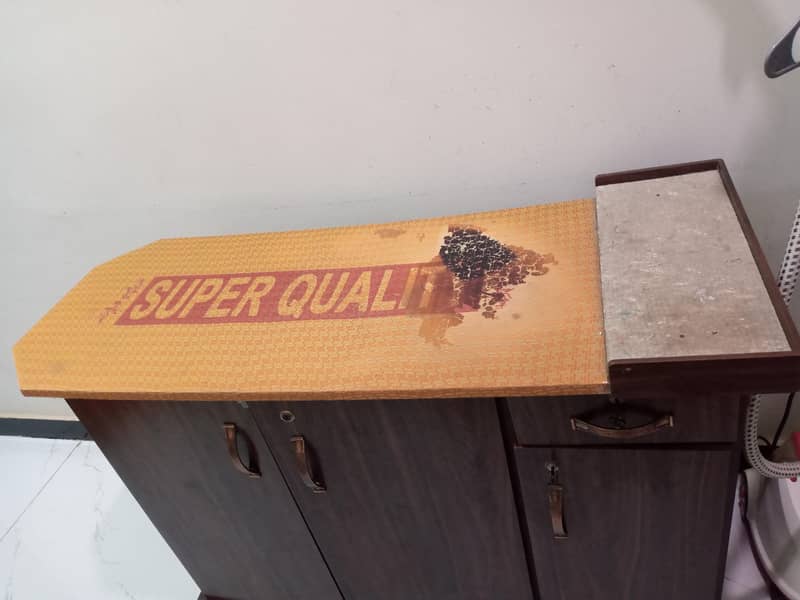 Iron Stand large size 8