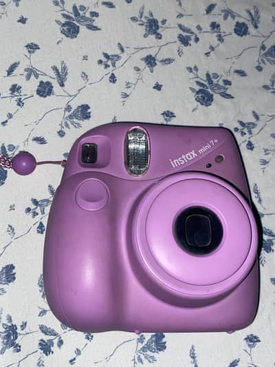 Instax mini 7+ for sale 9/10 condition purple color
