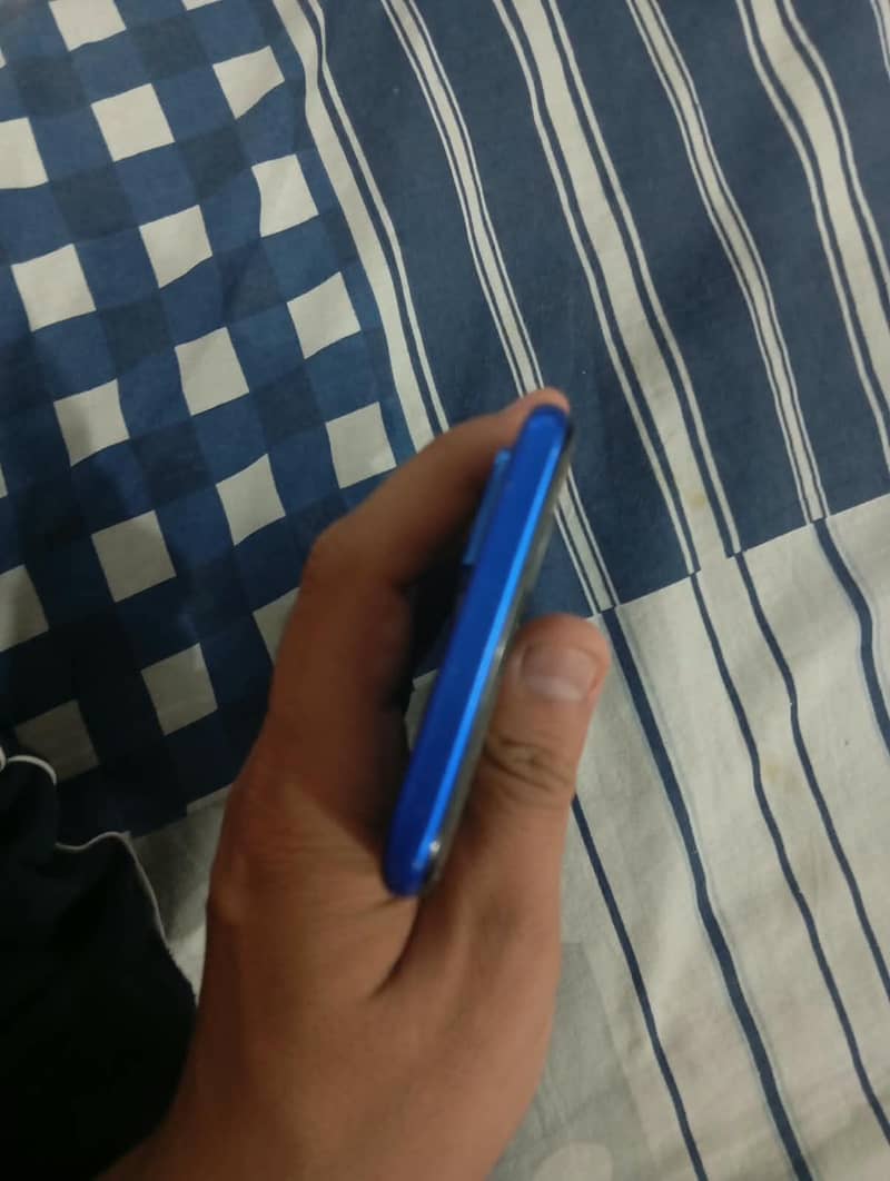 OPPO A54 5