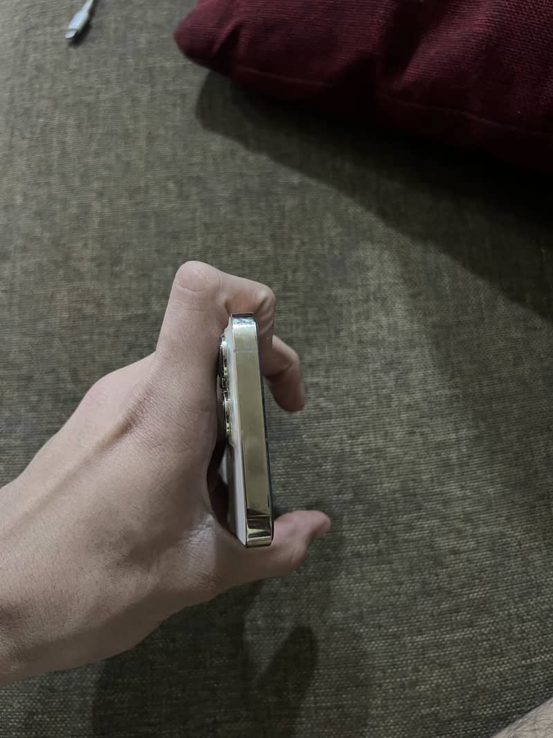 Apple iPhone 13 Pro jv 4