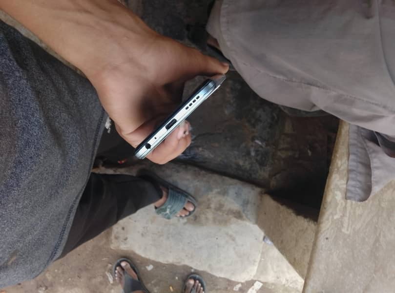 Vivo V21 Pro 1