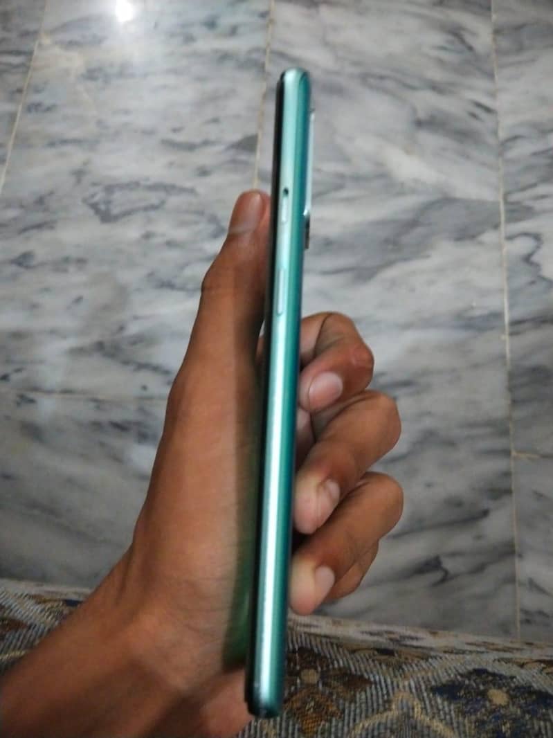 One Plus 8T 1