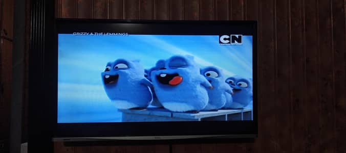 TCL LED TV 32 INCHES