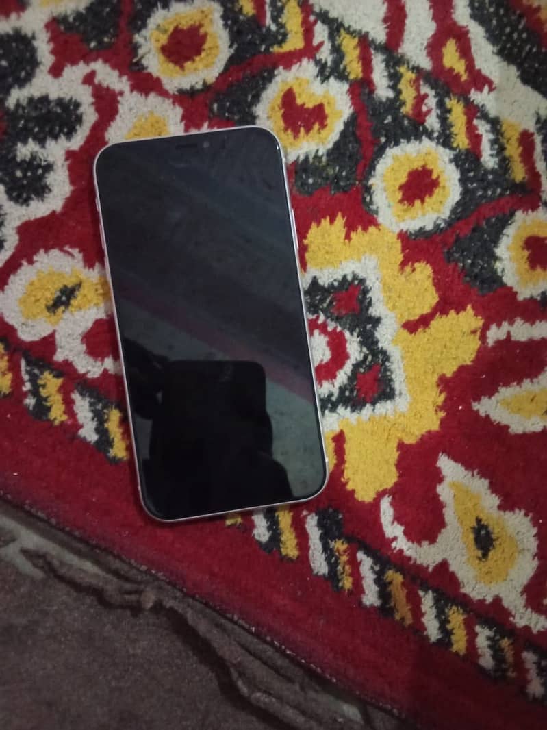 iPhone XR 5