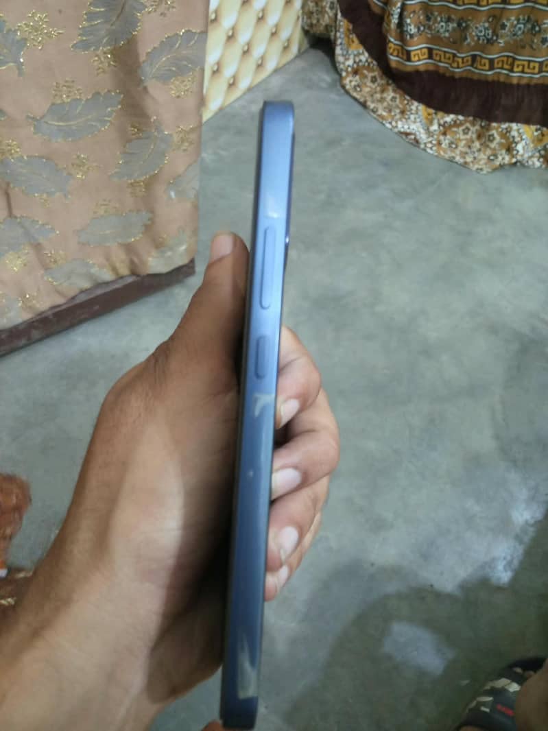 OPPO A6pro 4
