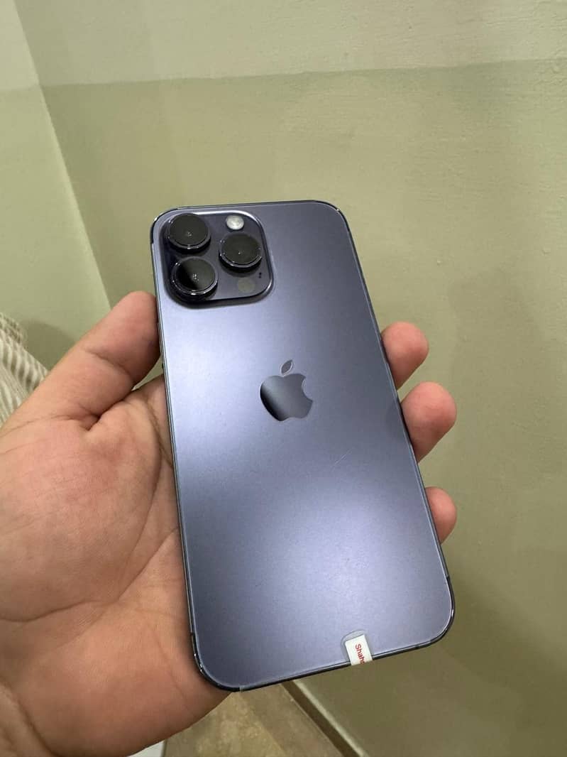 Apple iPhone 14 Pro Max 0