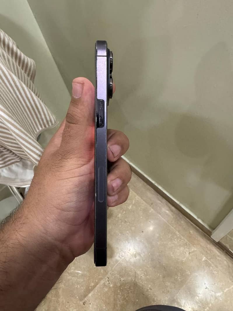 Apple iPhone 14 Pro Max 3
