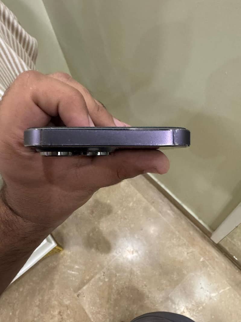 Apple iPhone 14 Pro Max 4