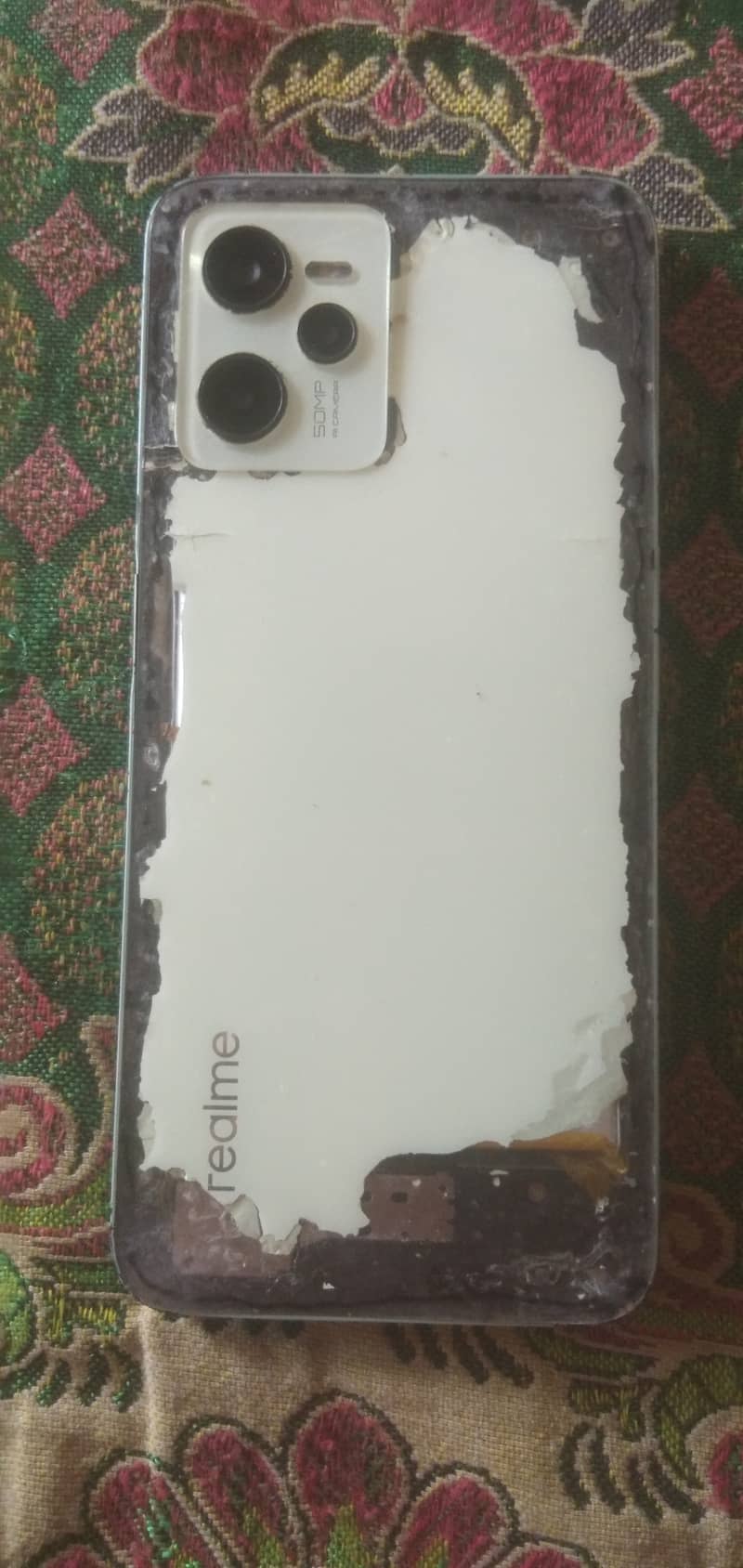 Realme C35 2