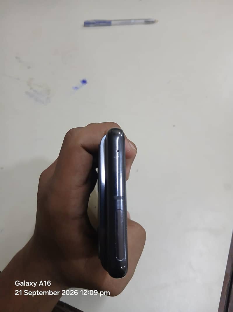 Google Pixel 8 Pro 2