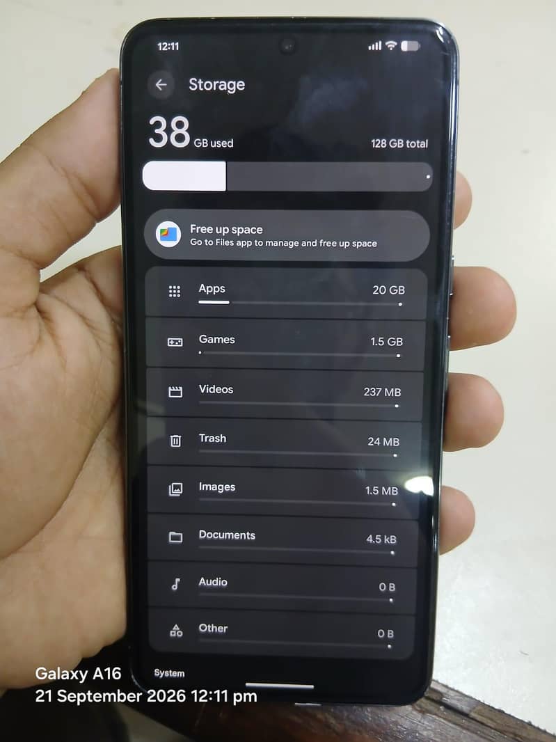 Google Pixel 8 Pro 4