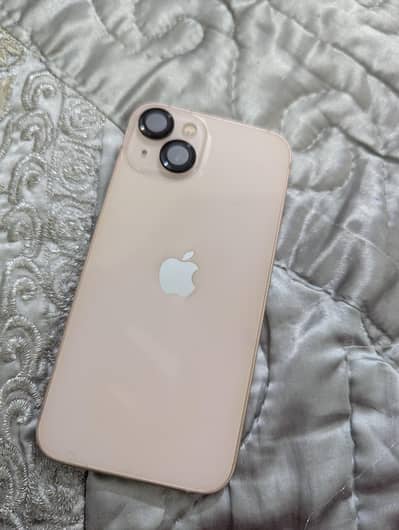 Apple iPhone 13