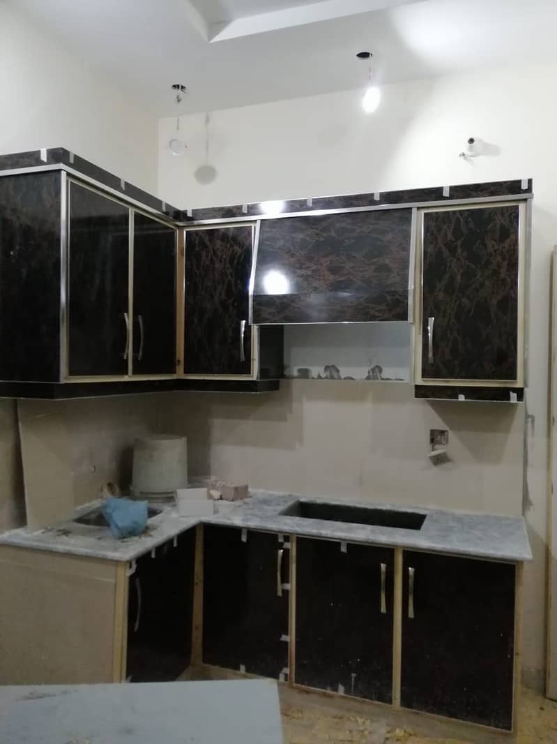Flat (2nd floor) for rent 0