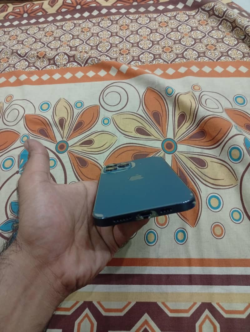 Apple iPhone 12 Pro Max 2