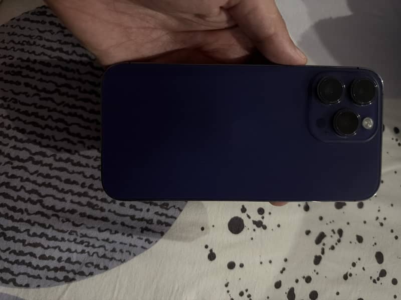 Apple iPhone 14 Pro Max 2