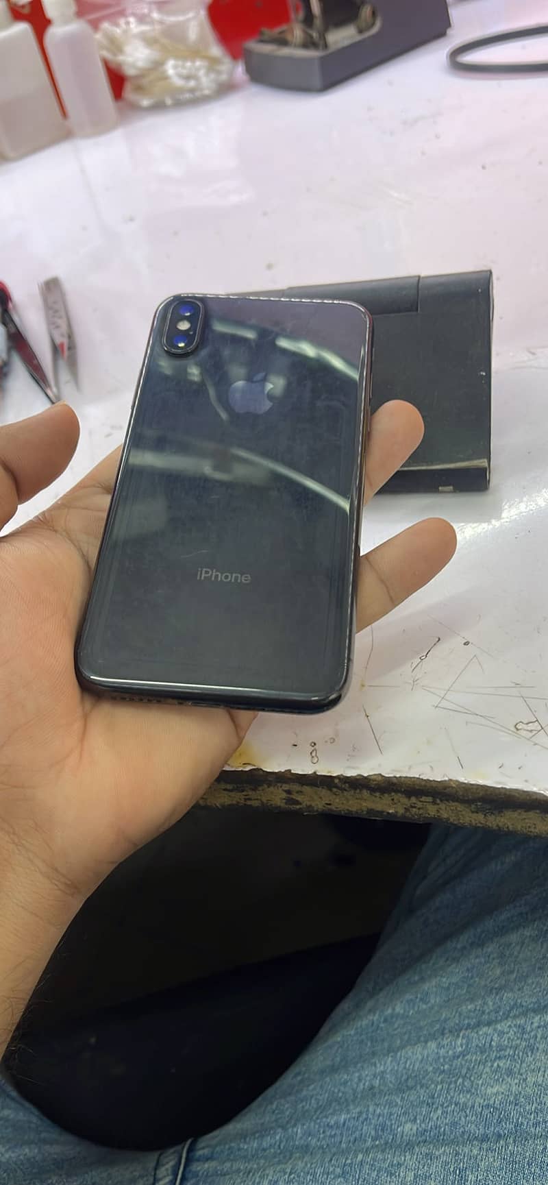 Apple iPhone X 5