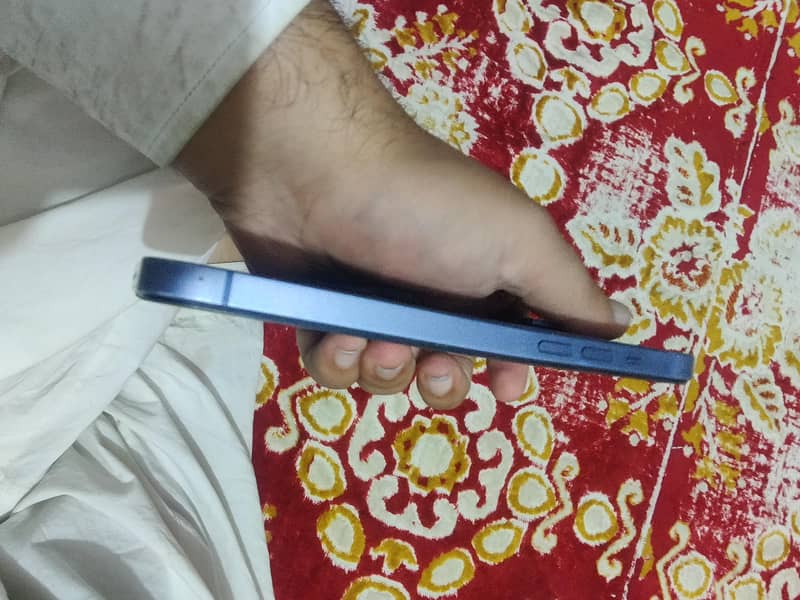 Apple iPhone 14 plus 6