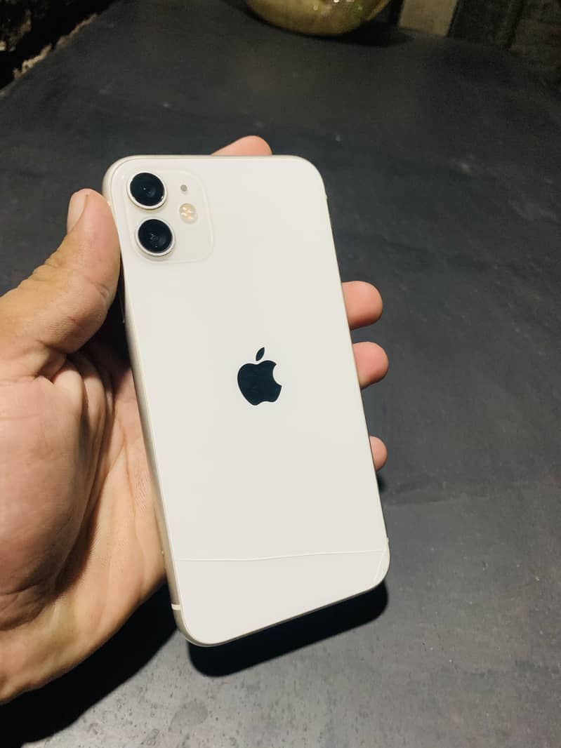Apple iPhone 11 2