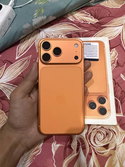Apple iPhone 17 Pro Max jv