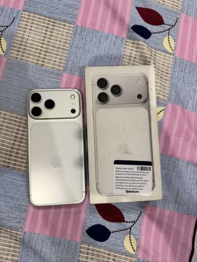 Apple iPhone 17 Pro Max jv