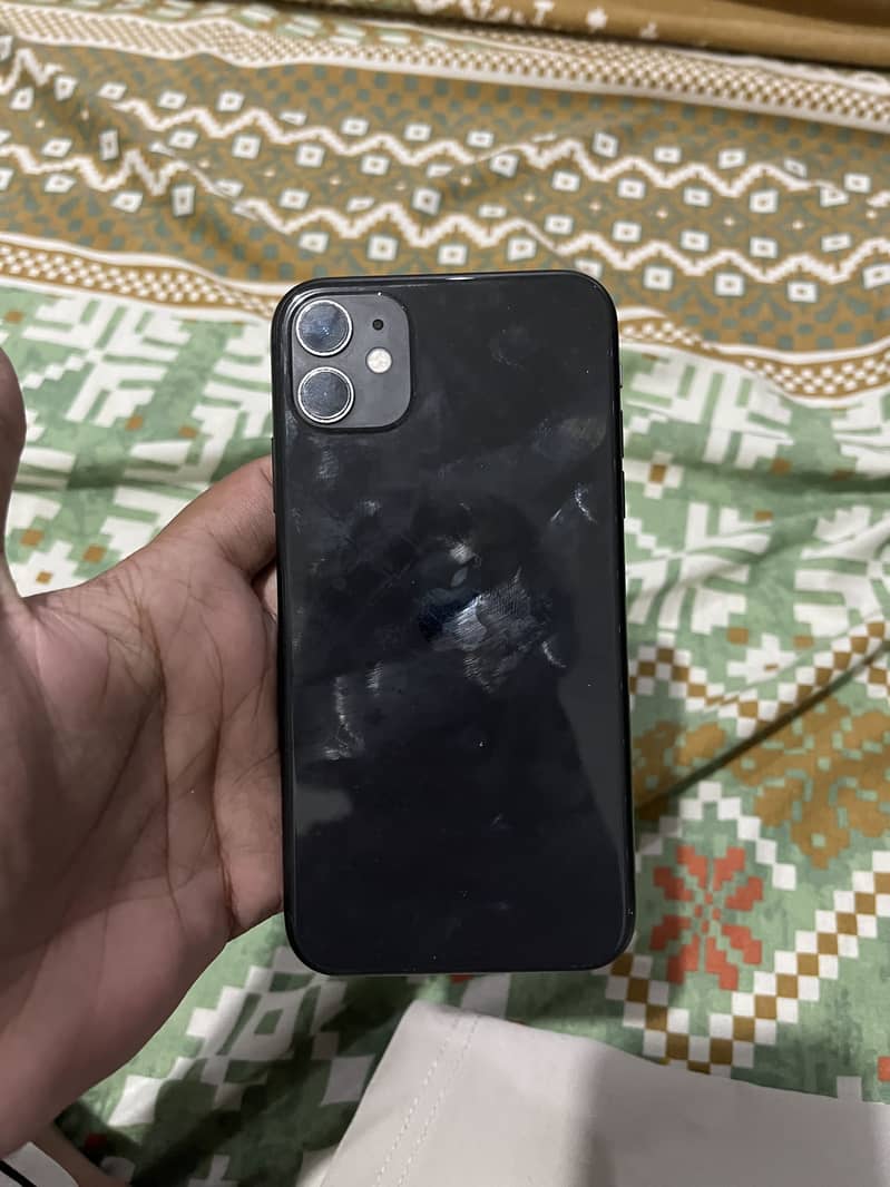 Apple iPhone 11 3