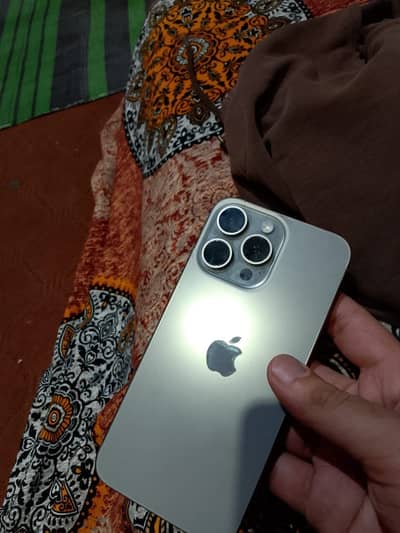 Apple iPhone 15 Pro Max