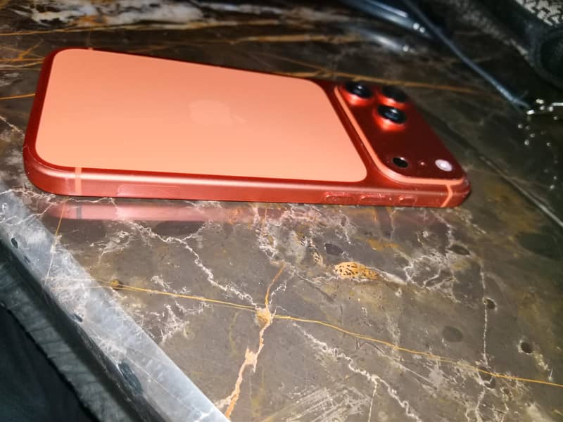 Apple iPhone 17 Pro Max 2