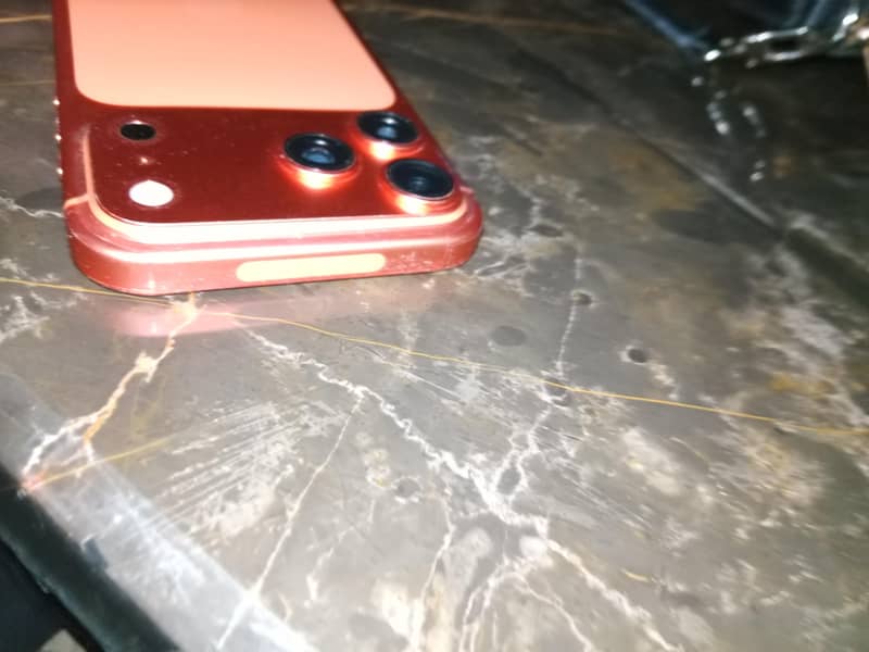 Apple iPhone 17 Pro Max 3