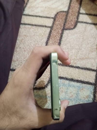 Vivo Y100
