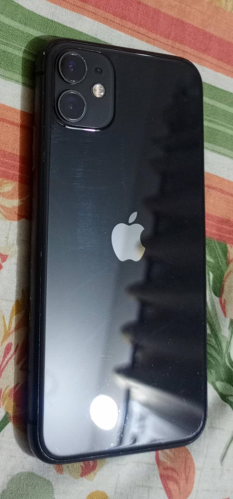 Apple iPhone 11 0