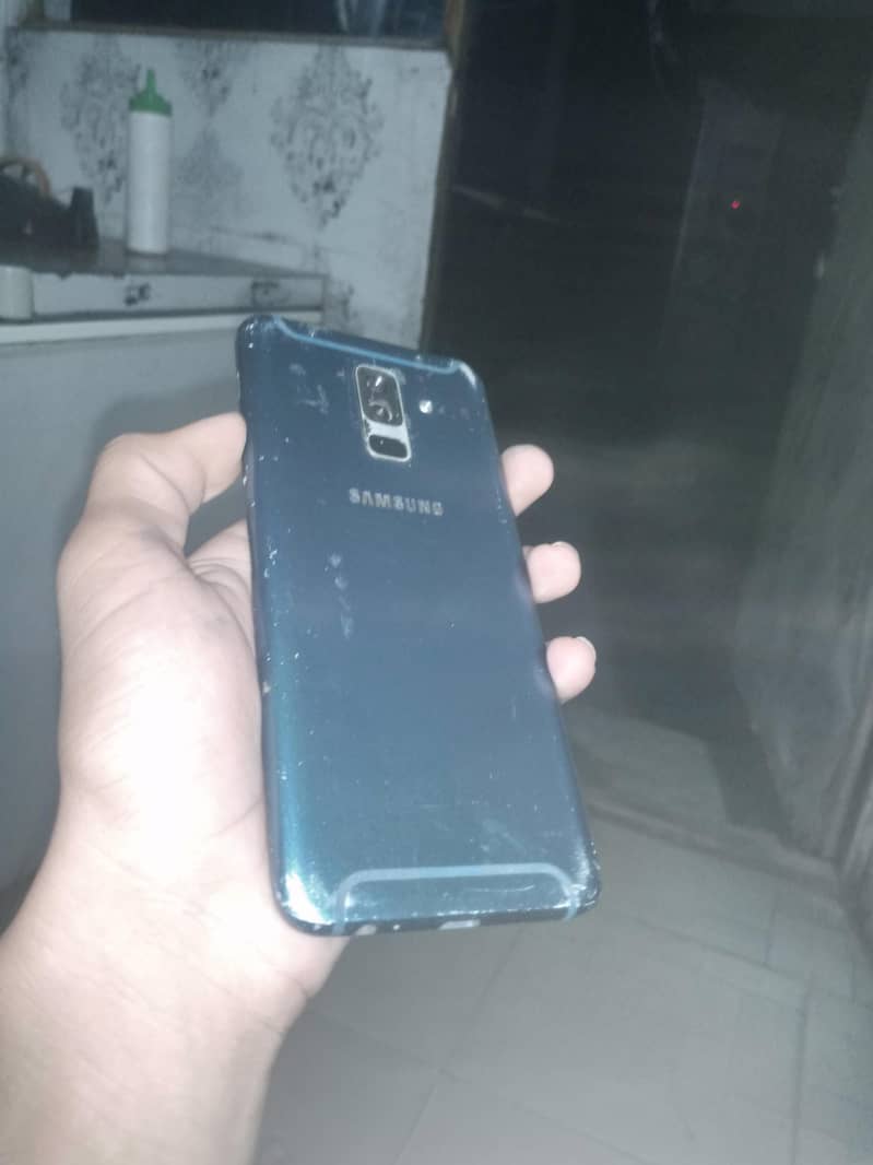 Samsung Mobile A6 Plus 2