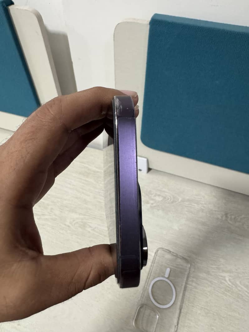 Apple iPhone 14 Pro Max 2