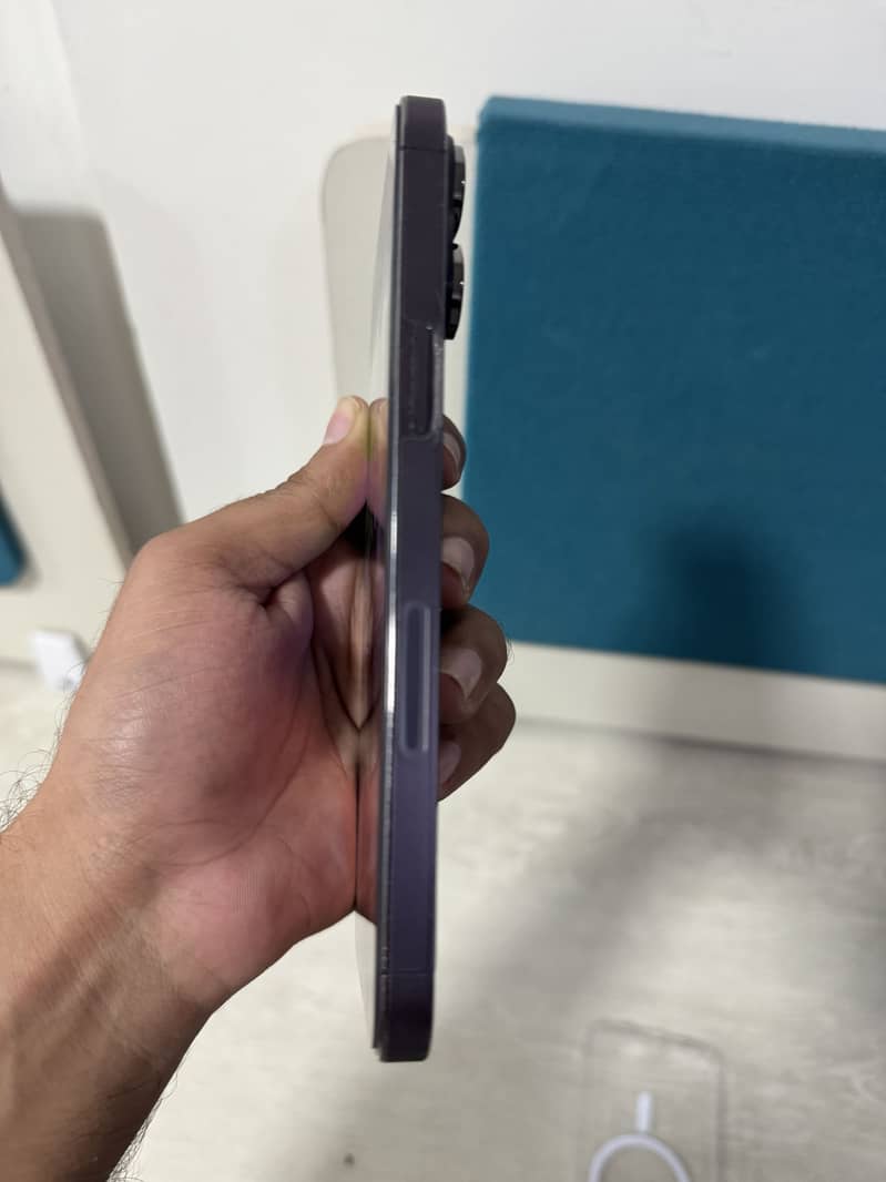 Apple iPhone 14 Pro Max 5