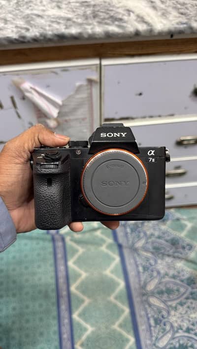 Sony A7 II Full Frame Mirrlees Camera-Excellent Condition