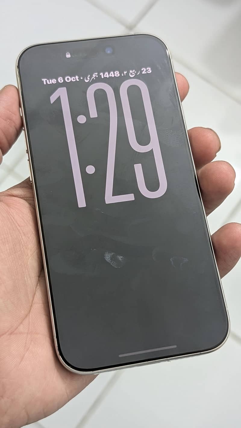 Apple iPhone 15 Pro 3