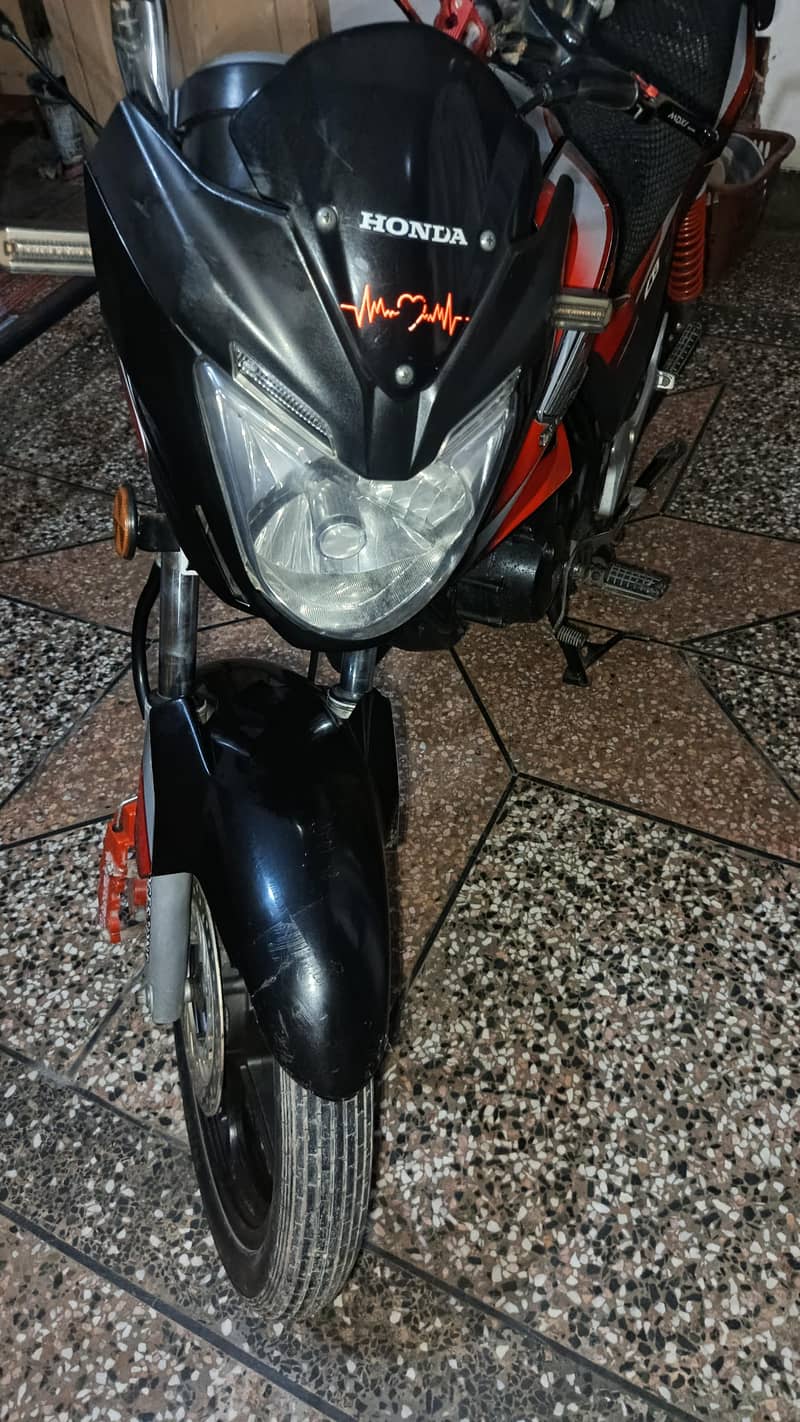 Honda CB150F 2