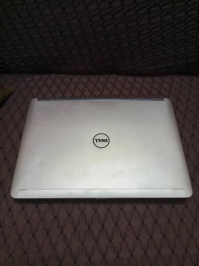 Dell Latitude E6440 | Core i7 4th Gen | 8GB RAM | 128GB SSD