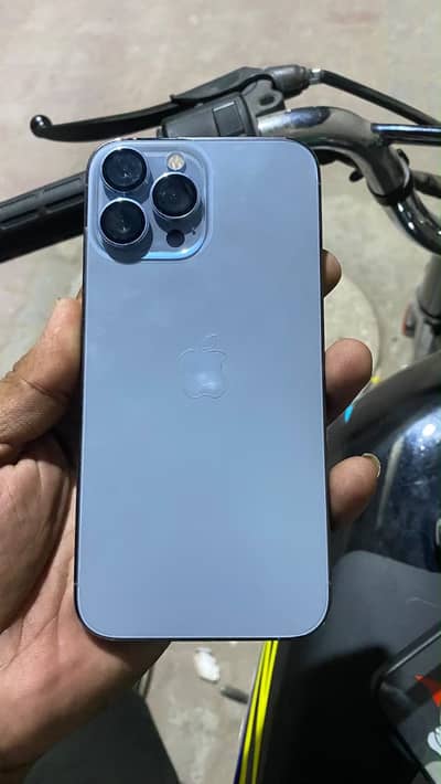 iPhone 13 Pro Max JV 1TB 84% Battery