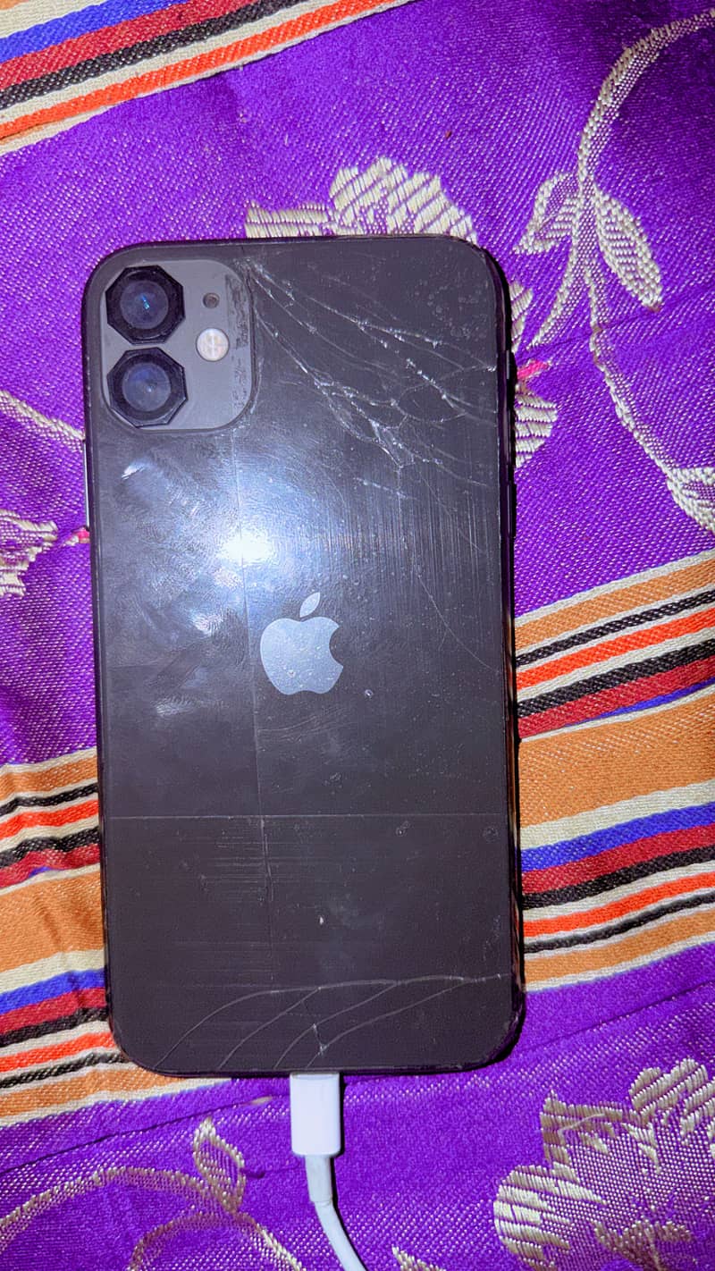 Apple iPhone 11 0