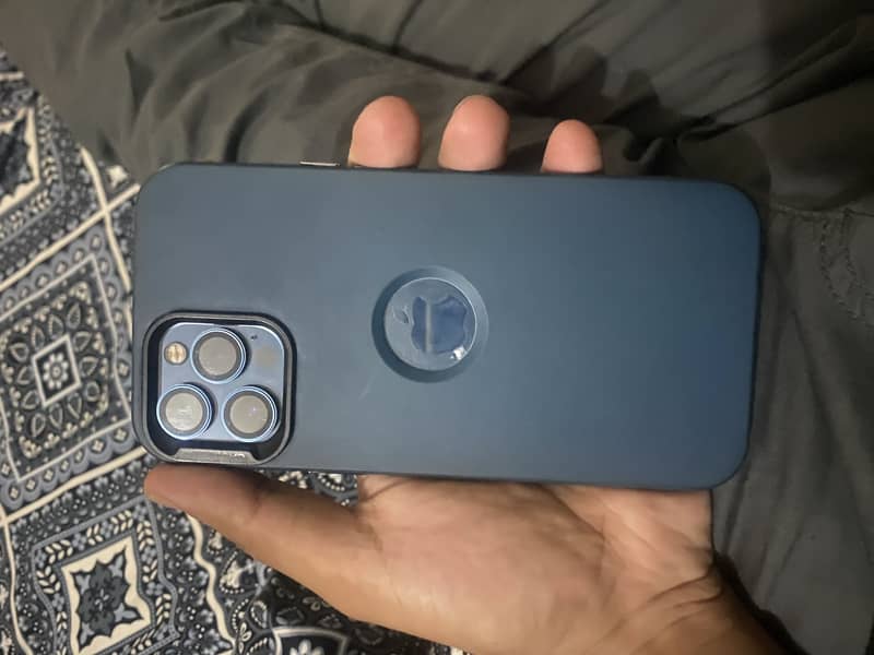 Apple iPhone 12 Pro Max 2
